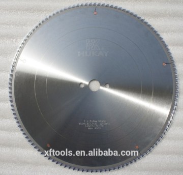 TCT carbide circular saw blade for cutting aluminum alloy