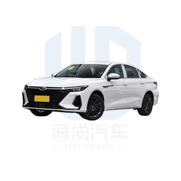 2024 Chery Arrizo 8: Gas/gasolina FWD con neumáticos R17 y dirección eléctrica
