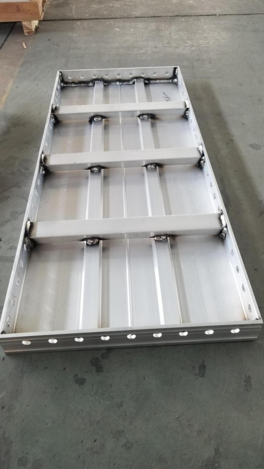 Aluminium scaffolding formwork for concrete construction