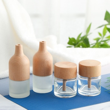 Customized 50ml Perfume Glass Packaging Reed Diffuser Bottle with Wooden Lid