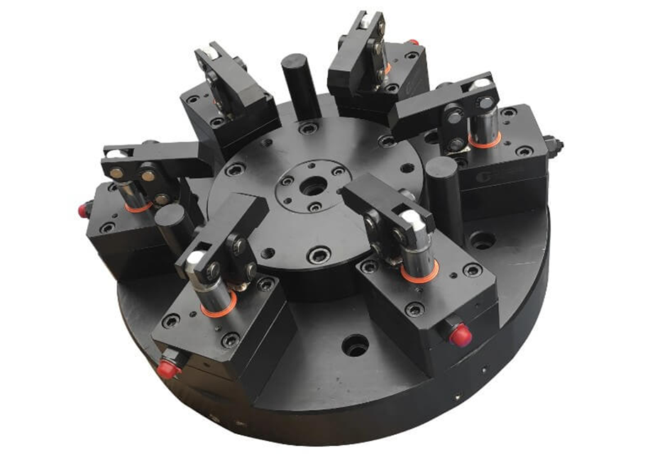Five axis machining workpiece clamping