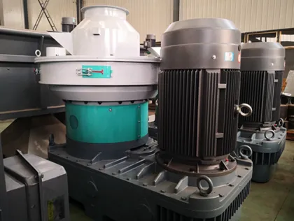 wood pellets biomass pine and oak pellet