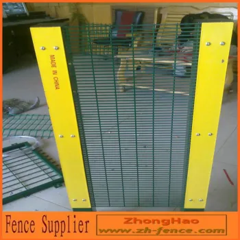Hot sale high quality and low price 358 high security fence
