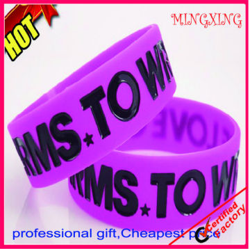 2014 popular best quality silicon wristband in China