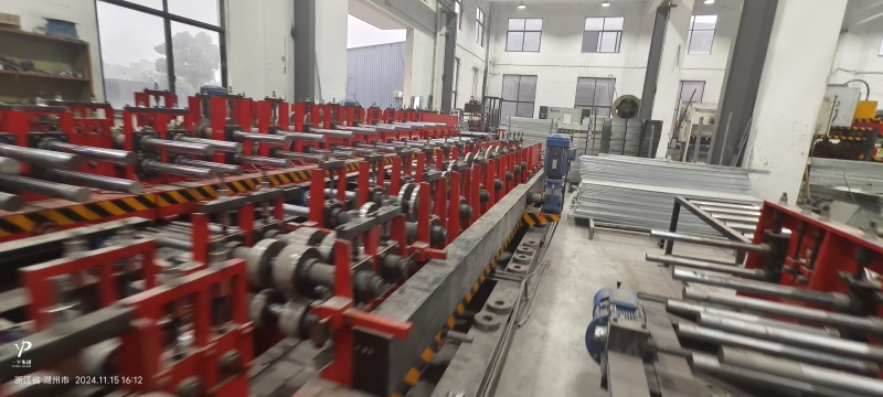Bridge forming machine
