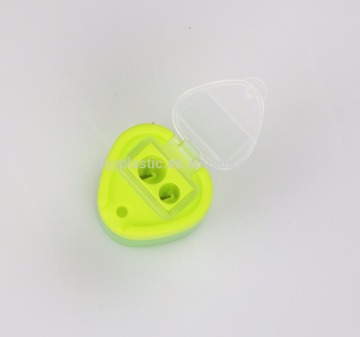 Checp price plastic double hole pencil sharpener