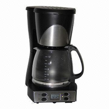 Coffee Maker with 1.5L Capacity and Digital Control with LED Display