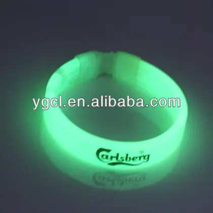 8 inch Glow Triplebracelet toys, Triplebracelet Light-Up toys With SGS certificate