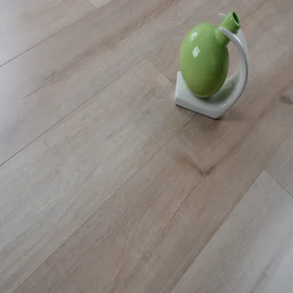 Hand-scraped Canadian Maple Laminate Flooring