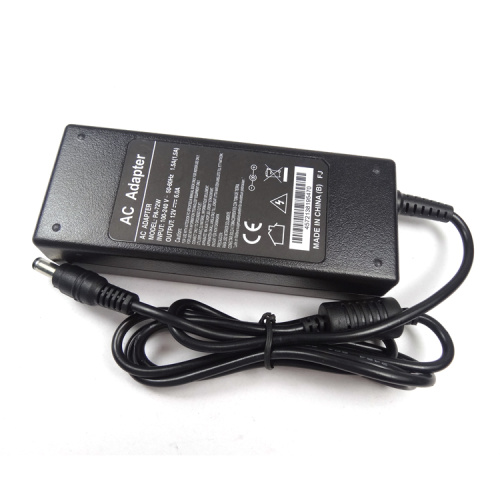 Universele voeding 12v10a 120W AC DC-adapter