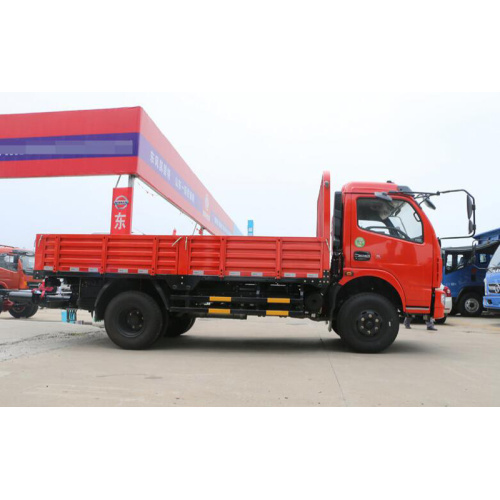 Truk kargo ringan 7 ton dengan kap mesin CUMMINS