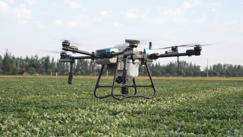 64 liters big sprayer agricultural drones