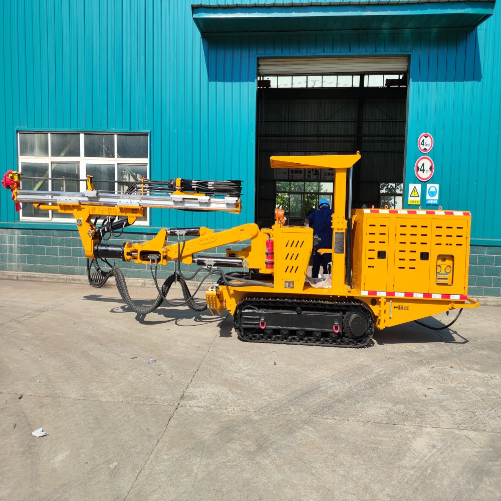 CM1-14 Drilling Rig1