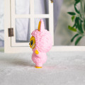 Figura impressa em 3D do coelho Labubu rosa