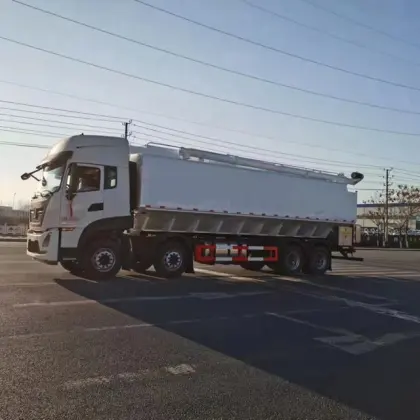 Dongfeng Animal Bulk Feed Poultry Feed Truck