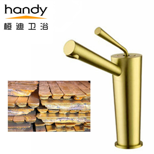 Light luxury brushed golden wash basin faucet