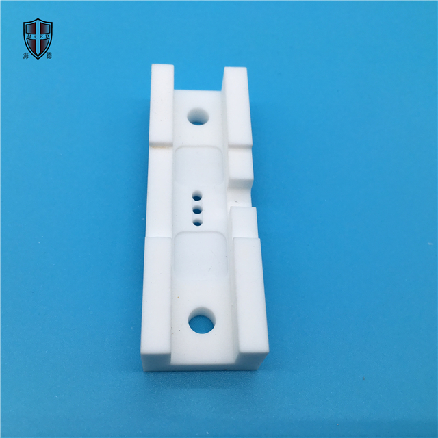 machinable প্রকৌশল ম্যাকর মিক সিরামিক অংশ galss