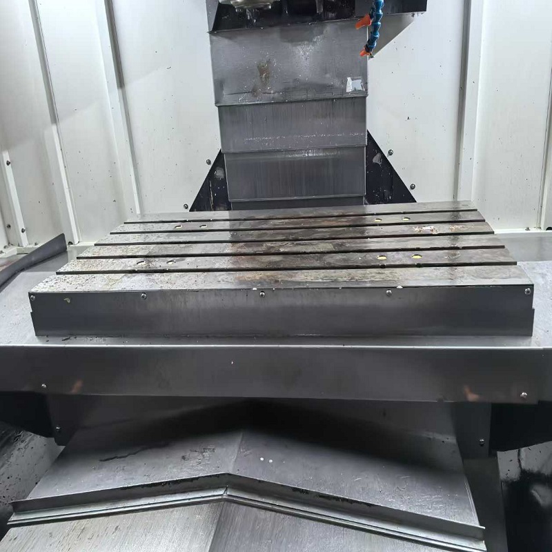 hua qun 855machining center