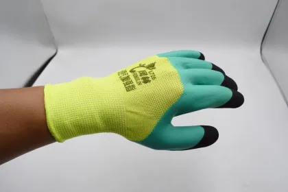 Breathable reinforced finger protective gloves