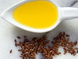 Flaxseed Oil IP/BP/USP/Food Grade Halal