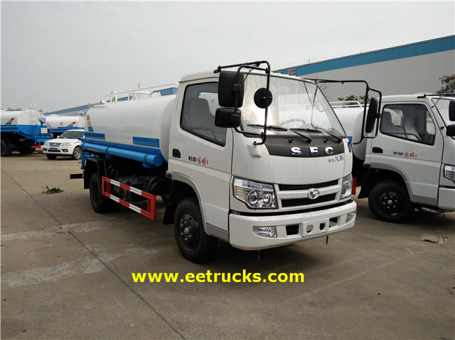 1800L Water Sprinkler Trucks