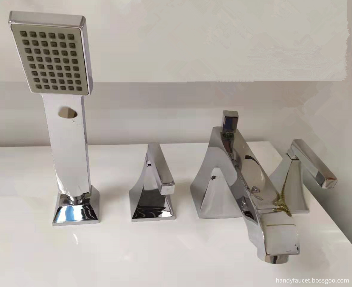 durable brass bathtub faucet