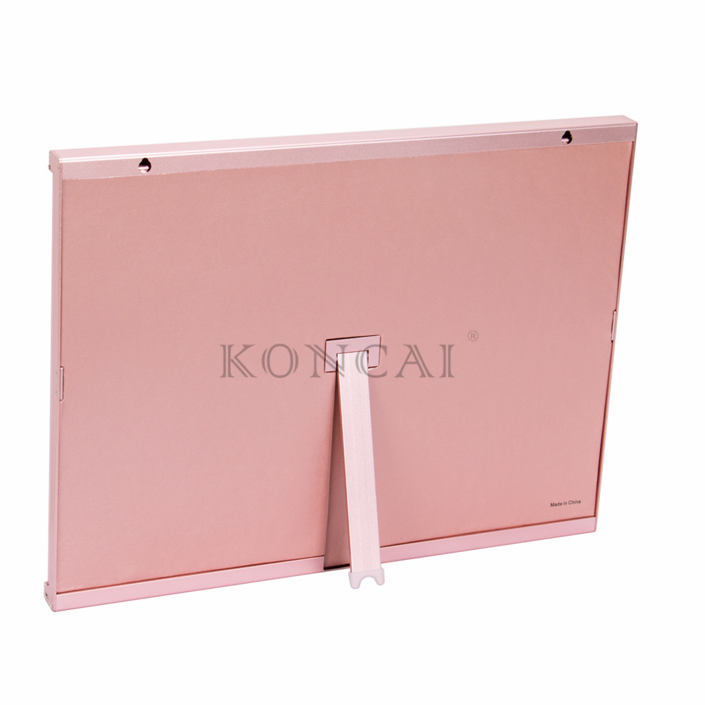04 Pink