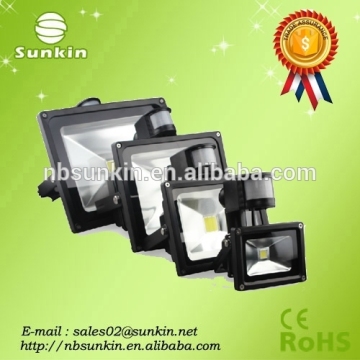 10W 20W 30W 50W 100W เซ็นเซอร์ PIR LED ไฟความปลอดภัยของไฟน้ำท่วมด้วยเซ็นเซอร์ตรวจจับความเคลื่อนไหว 180 องศา