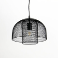 Double layered mesh shade pendant light
