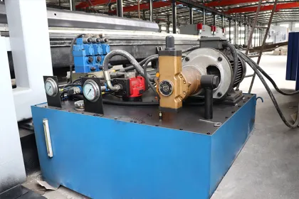 Precision Seam Welding System for Light Pole