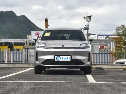 2025 Lynk&Co 08 EMP Mini Hybrid SUV - 120km Range Electric Vehicle