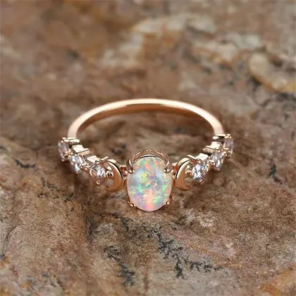 New Oval White Opal Moon Retro Luxury Rings