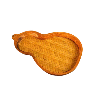 Rustic Gourd-Shaped Bamboo Basket for Garden Parties & Picnics