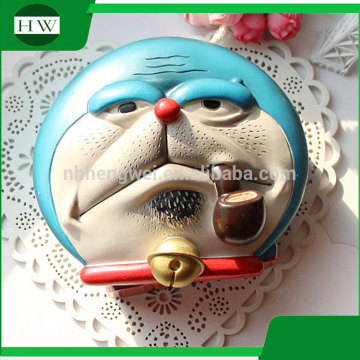 wholesale custom personalized resin cartoon doraemon table top cigar cigarette ashtray with lid cover