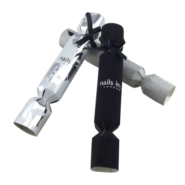 Making Fancy Decorative Play Christmas Cracker