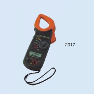 Multimètre numérique cramponné