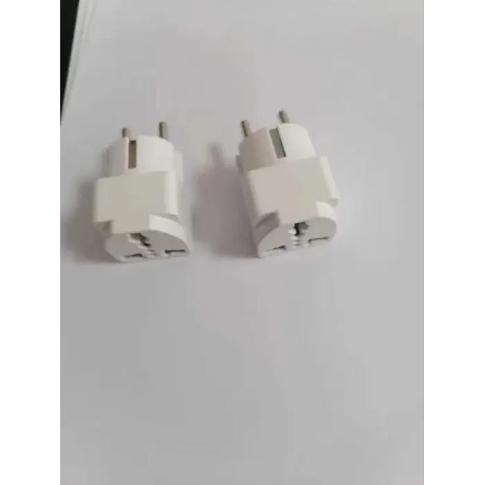 Adaptor Daya Pembumian Universal 16A 250V