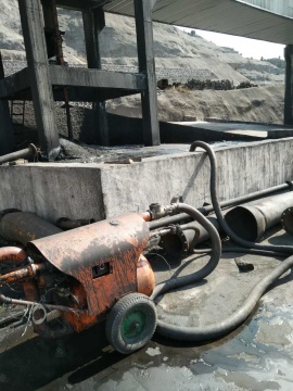 Druckluftpumpe Reinigen von Abwasser