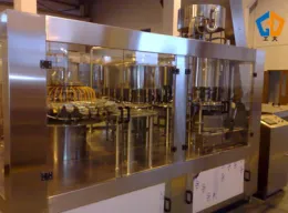 Beer filling machine with 2 heads