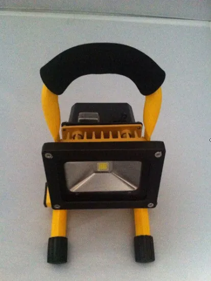 20w Rechargeable Outdoor Led Flood Lights Portable , 600 Lumen - 700 Lumen , 90 Ra