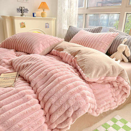 China microfiber coral velvet 4/6 pieces fluffy bedding set Manufactory