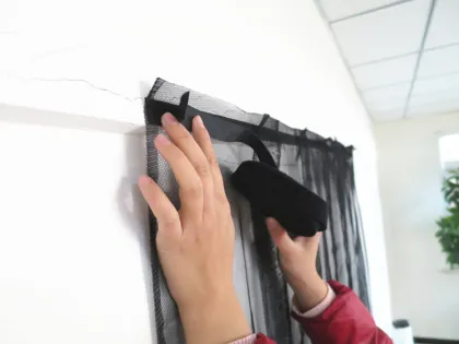 Polyester fabric door curtain with vec