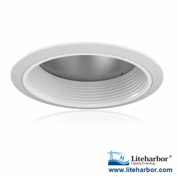 6 Inch Horizontal Reflector with Baffle