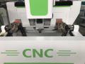 Trapano CNC profilo in alluminio per finestre continue