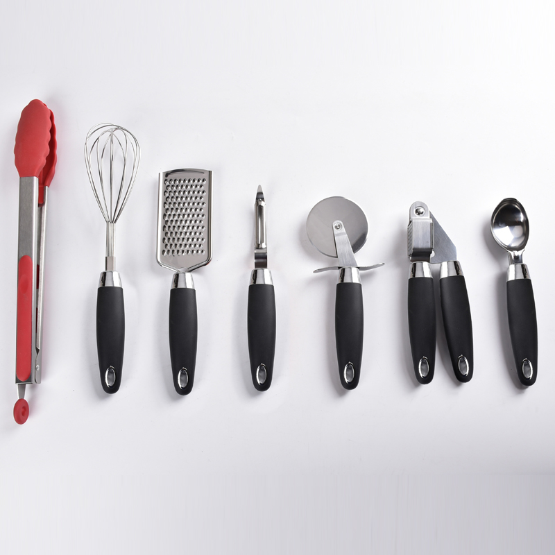 kitchen gadget set