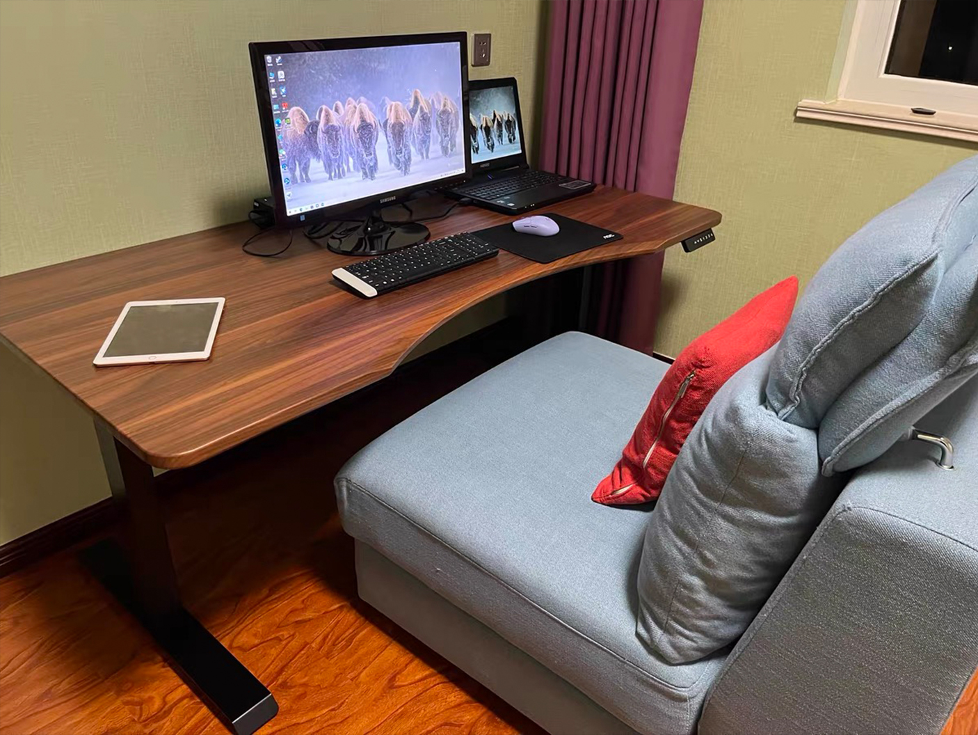Adjustable Ergonomic Desk