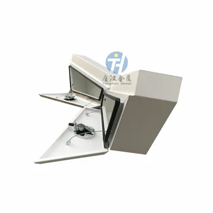 Aluminum tapered undertray toolbox
