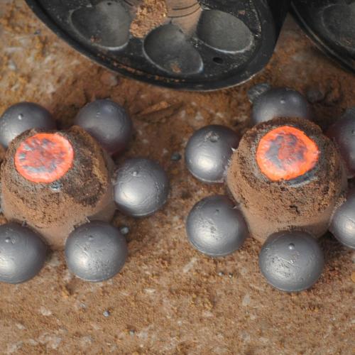 VEGA quality cast ball for mining and cement