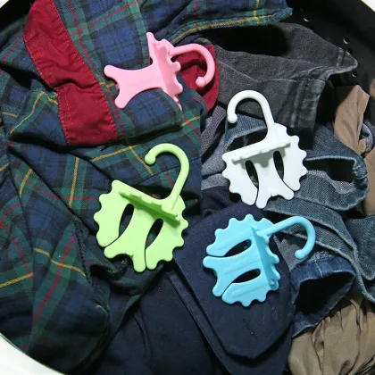 J306 Popular Buying Requests for Plastic Small Multi function small Coat hanger for Baby