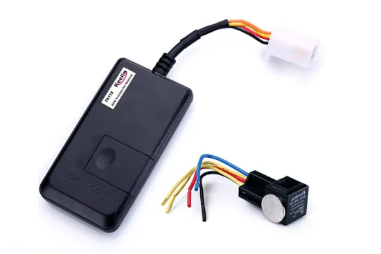 Simple vehicle GPS tracker secure the car
